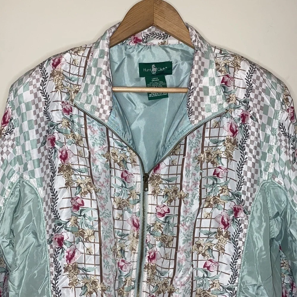 𝅺VINTAGE Hunt Club Light Green Floral Jacket 100% Silk Size Large - Picture 2 of 11